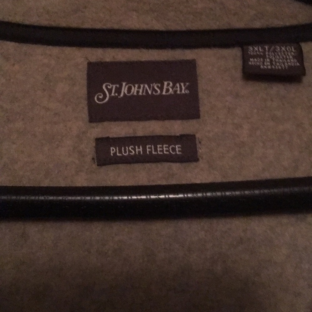 Sweater Vest - Picture 2 of 3